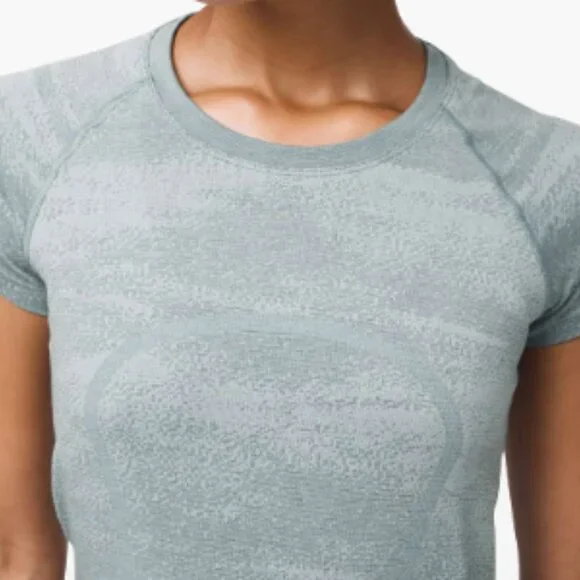 (6087)  🍋 LULULEMON RUN: Swiftly Tech Short Sleeve Crew Sz 4 **LOVED *RARE - Picture 3 of 8